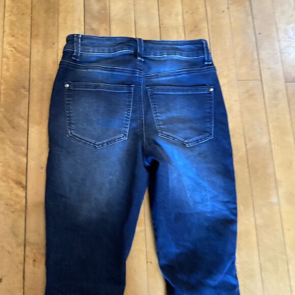 Maurices Everflex High Rise Jeans Women’s Size 0 X-Short Dark Wash Distressed - Picture 9 of 10